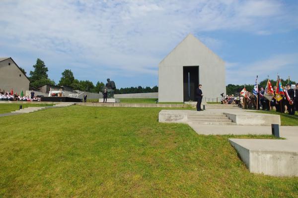 Otwarcie Mauzoleum Martyrologii Wsi Polskich w Michniowie