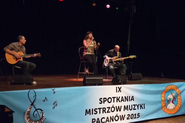 Międzynarodowy Festiwal Kultury Dziecięcej, Pacanów - Czechy 2015 - Źródło: ECB