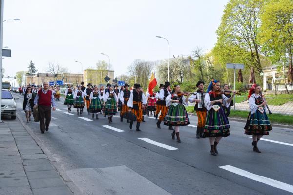 Korowód Ogólnopolskiego Festiwalu Zespołów Artystycznych Wsi Polskiej