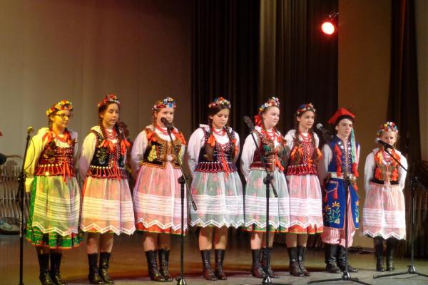 Dziecięca Estrada Folkloru - Kielce 2016 - Źródło: DDK