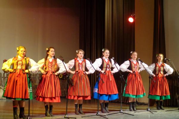 Dziecięca Estrada Folkloru - Kielce 2016 - Źródło: DDK