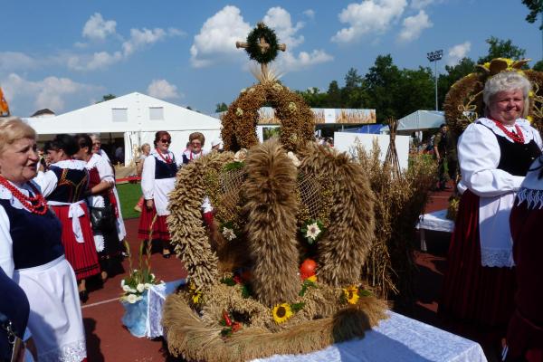 Dożynki Prezydenckie w Spale - Źródło: DDK