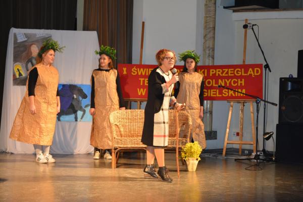 V Liceum Ogólnokształcące im. ks. Piotra Ściegiennego  w Kielcach - Wuthering  Heights - Fot. Agnieszka Markiton