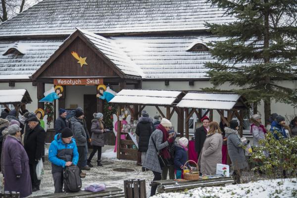 Kiermasz bożonarodzeniowy