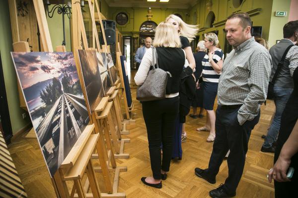 Wernisaż KRAJOBRAZ NIEPOKORNY - Fot. M. Chmiel