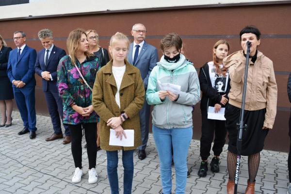 Kim był Władysław Malecki - odsłonięcie tablicy i muralu - foto Krzysztof Herod