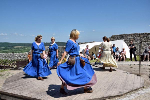 Długi weekend na Zamku w Chęcinach - foto Zamek Królewski w Chcinach