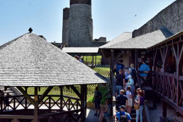 Długi weekend na Zamku w Chęcinach - foto Zamek Królewski w Chcinach