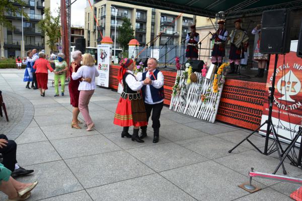 Koncert Laureatów 45. Buskich Spotkań z Folklorem w WDK - foto Krzysztof Herod