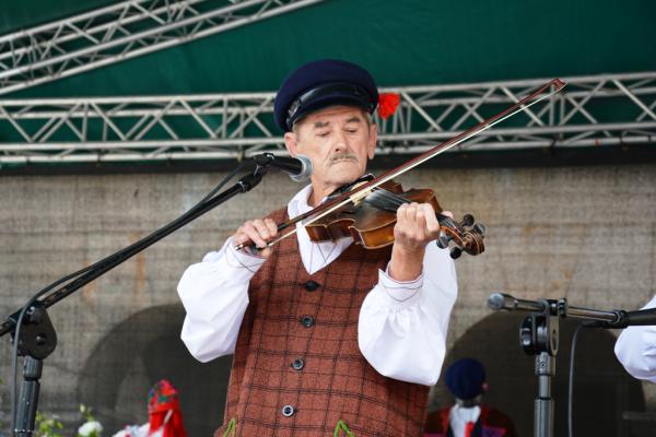 Koncert Laureatów 45. Buskich Spotkań z Folklorem w WDK - foto Krzysztof Herod