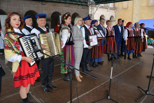 Koncert Laureatów 45. Buskich Spotkań z Folklorem w WDK - foto Krzysztof Herod