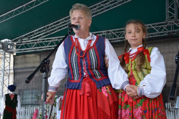 Koncert Laureatów 45. Buskich Spotkań z Folklorem w WDK - foto Krzysztof Herod