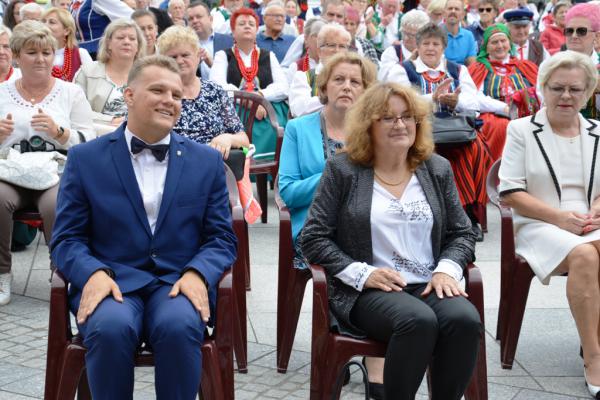 Zwycięzcy 45. Buskich Spotkań Folklorem - foto Krzysztof Herod