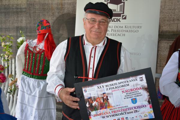 Zwycięzcy 45. Buskich Spotkań Folklorem - foto Krzysztof Herod