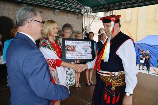 Zwycięzcy 45. Buskich Spotkań Folklorem - foto Krzysztof Herod