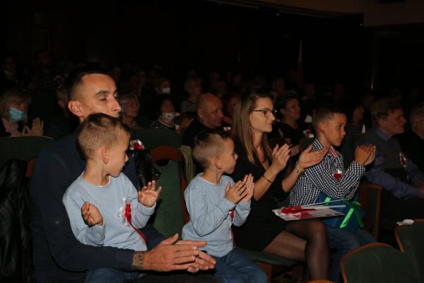 Koncert Ku czci walczących. Lech Makowiecki patriotycznie w WDK