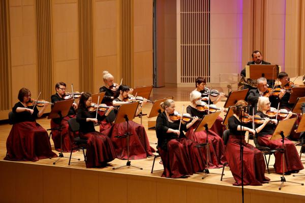 Orkiestra Symfoniczna Filharmonii Świętokrzyskiej - foto Wiktor Deredas