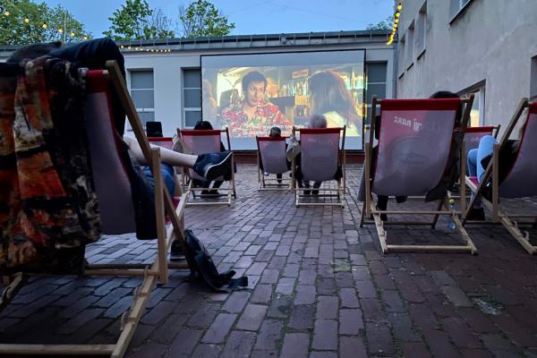 Kino Fenomen na leżakach - Fot. Robert Kaleta