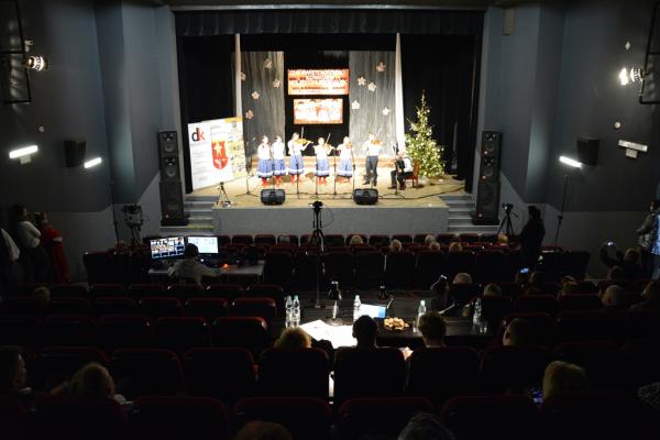 Finał 28. Świętokrzyskiego Konkursu Kolęd i Pastorałek we Włoszczowie - fot. Krzysztof Herod