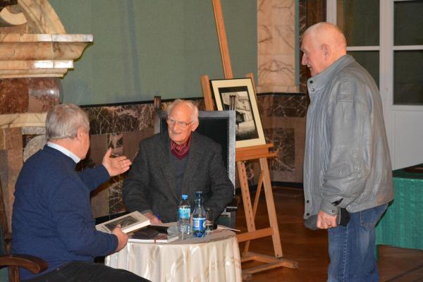 Promocja albumu KIELCE Z TAMTYCH LAT. 1960-1980 Janusza Buczkowskiego - Fot. Marcin Janaszek