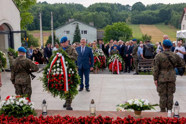 Obchody 80. rocznicy pacyfikacji Michniowa