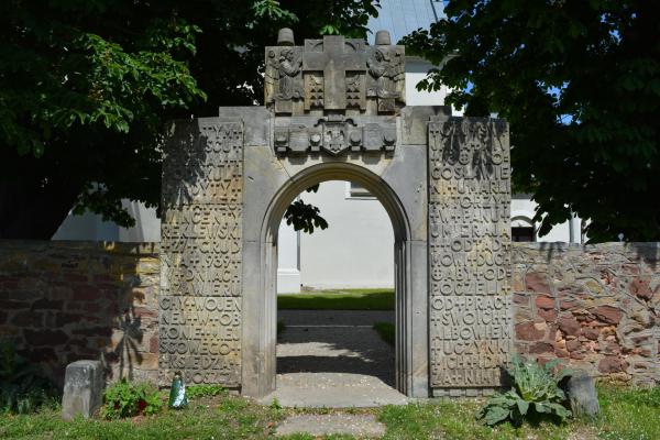 Waśniów - gm. Waśniów - Miejsca pamięci poświęcone Wincentemu Reklewskiemu