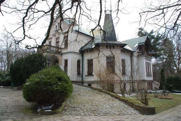 Muzeum Henryka Sienkiewicza w Oblęgorku - Dworek, który pisarz otrzymał od polskiego społeczeństwa. Fot. Z.Strojecki