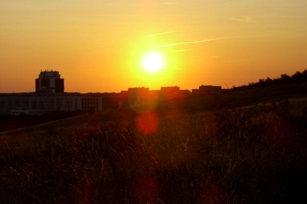 Cedzyna i okolice - Zachód słońca nad Kielcami. Fot. Edyta Ruszkowska