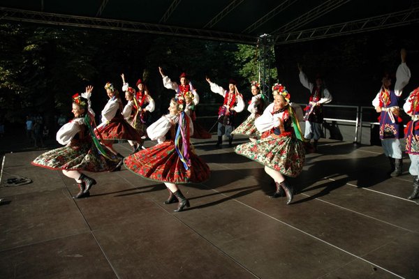 Zespół Pieśni i Tańca Kielce - Piknik historyczny Dzień Reja w Nagłowicach
Fot. K. Piotrowicz
