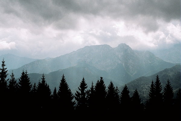 Giewont - góra o 100. twarzach - Fot. Przemek Czuba