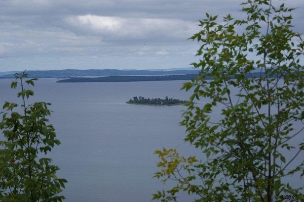 Manitoulin Island - Jezioro Mindemoya na wyspie Manitoulin. Fot. Krzysztof Zalecki