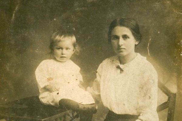 Kresowiacy na starych fotografiach - zdjęcia pochodzą z kolekcji Edwarda Dłużewskiego
fotografia z 1917