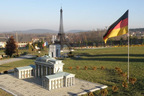 Park miniatru w Krajnie i Brama Brandenburska - Fot. Edyta Ruszkowska