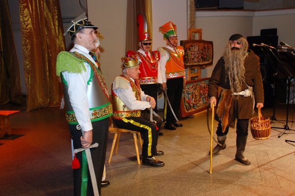 Świętokrzyski Przegląd Zespołów Kolędniczych - Herody Strażackie z Działoszyc
Fot. Agnieszka Markiton