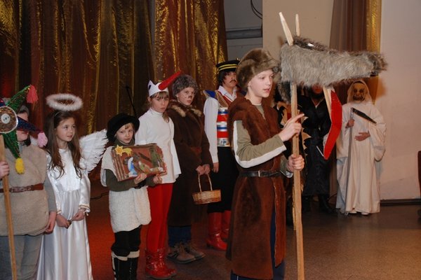 Świętokrzyski Przegląd Zespołów Kolędniczych - Grupa Teatralna przy Miejsko-Gminnym Centrum Kultury w Działoszycach
Fot. Agnieszka Markiton