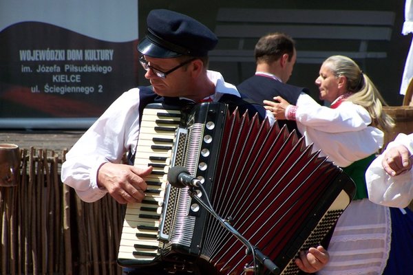 XXXVII Buskie Spotkania z Folklorem - Kapela Bielińska - Jan SepiołoFot. Krzysztof Herod