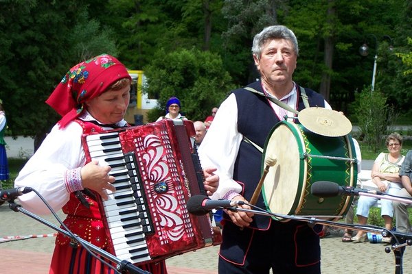 XXXVII Buskie Spotkania z Folklorem - Kapela Wesoła Trójka + JedenFot. Krzysztof Herod