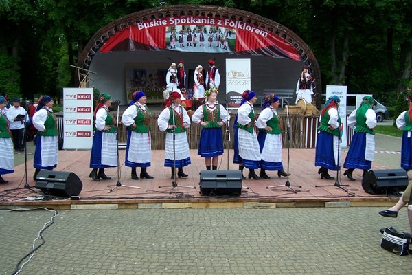 XXXVII Buskie Spotkania z Folklorem - Zespół Śpiewaczy BoriankiFot. Krzysztof Herod