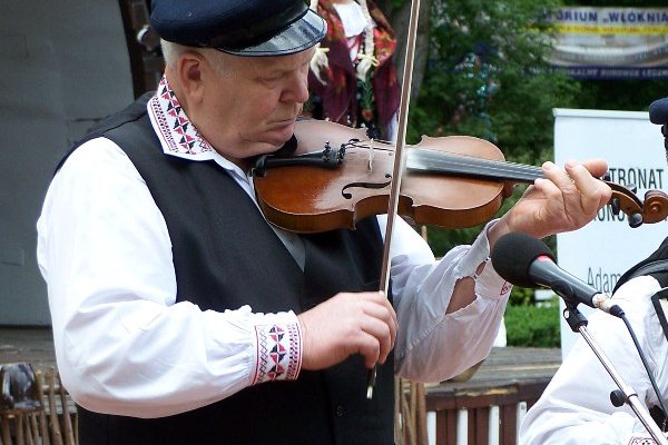 XXXVII Buskie Spotkania z Folklorem - Kapela Herbusia z Makoszyna - Henryk HerbuśFot. Krzysztof Herod