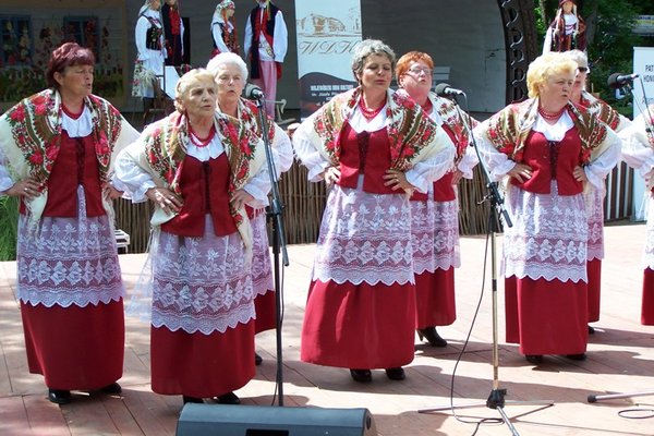 XXXVII Buskie Spotkania z Folklorem - Zespół Śpiewaczy MagoniankiFot. Krzysztof Herod