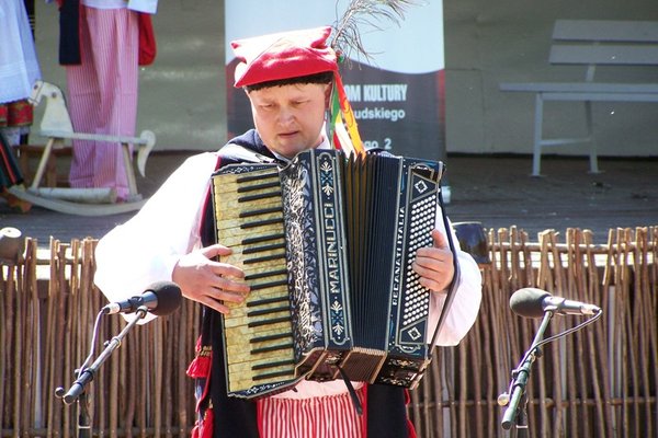 XXXVII Buskie Spotkania z Folklorem - Andrzej MadejFot. Krzysztof Herod