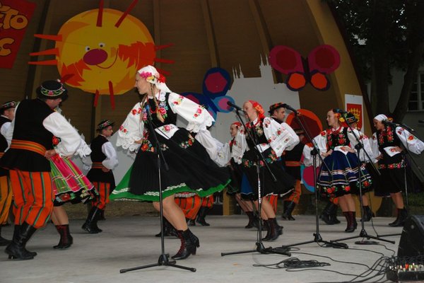 IX Ogólnopolski Festiwal Zespołów Artystycznych Wsi Polskiej - Mozaika Polskiego FolkloruFot. Mariusz Lis