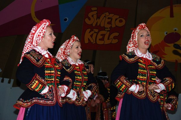 IX Ogólnopolski Festiwal Zespołów Artystycznych Wsi Polskiej - Mozaika Polskiego FolkloruFot. Mariusz Lis