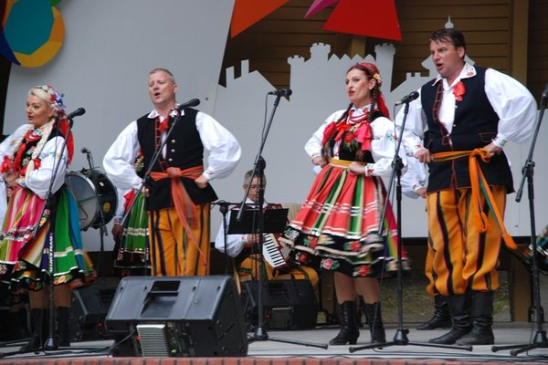 IX Ogólnopolski Festiwal Zespołów Artystycznych Wsi Polskiej - Mozaika Polskiego FolkloruFot. Mariusz Lis