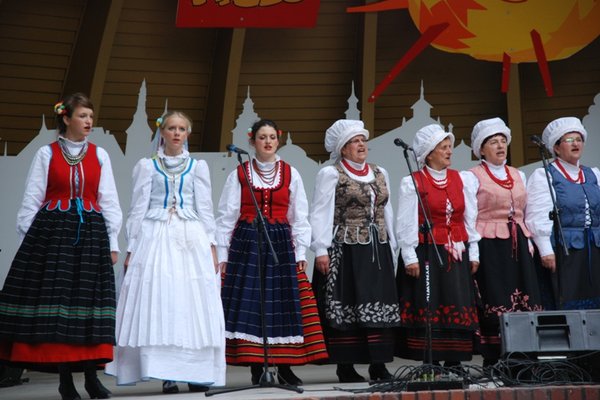 IX Ogólnopolski Festiwal Zespołów Artystycznych Wsi Polskiej - Mozaika Polskiego FolkloruFot. Mariusz Lis