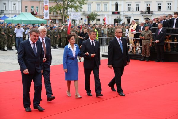 Odsłonięcie pomnika Józefa Piłsudskiego w Kielcach - fot. Małgorzata Chmiel