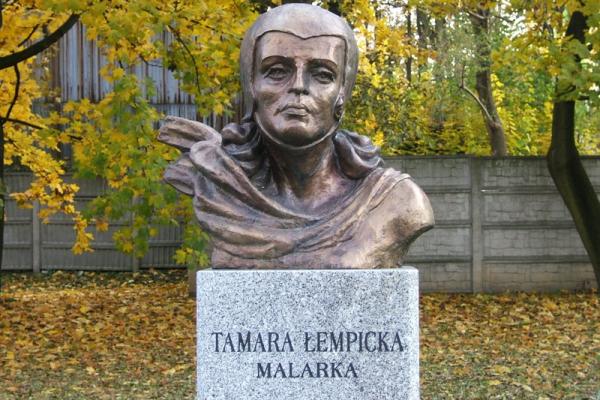 Popiersie Tamary Łempickiej - Fot. Agnieszka Markiton