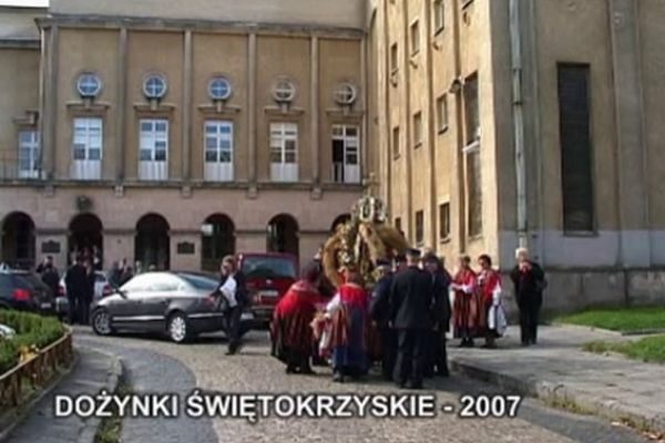 Dożynki Świętokrzyskie 2007 - Portal Informacji Kulturalnej